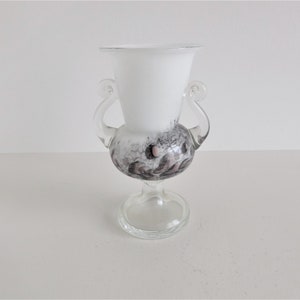 White cased glass vase/goblet from Glashütte Tarnowiec, design J. Słuczan-Orkusz, made in Poland