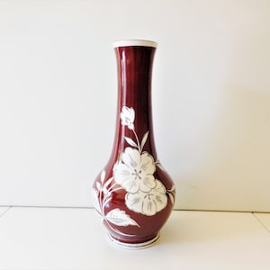 Porcelain vase by VEB Porzellanmanufaktur Wagner & Apel, flower decor,  East Germany