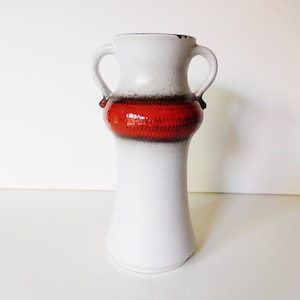 Carstens Tönnieshof keramik / ceramic, double handled vase, warm white, red and black, West German Pottery, WGP