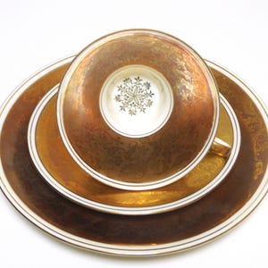 Breakfast trio set by J. Kronester Bavaria porcelain, petit déjeuner / Tea cup, saucer and plate, breakfast set, 1960s, Germany