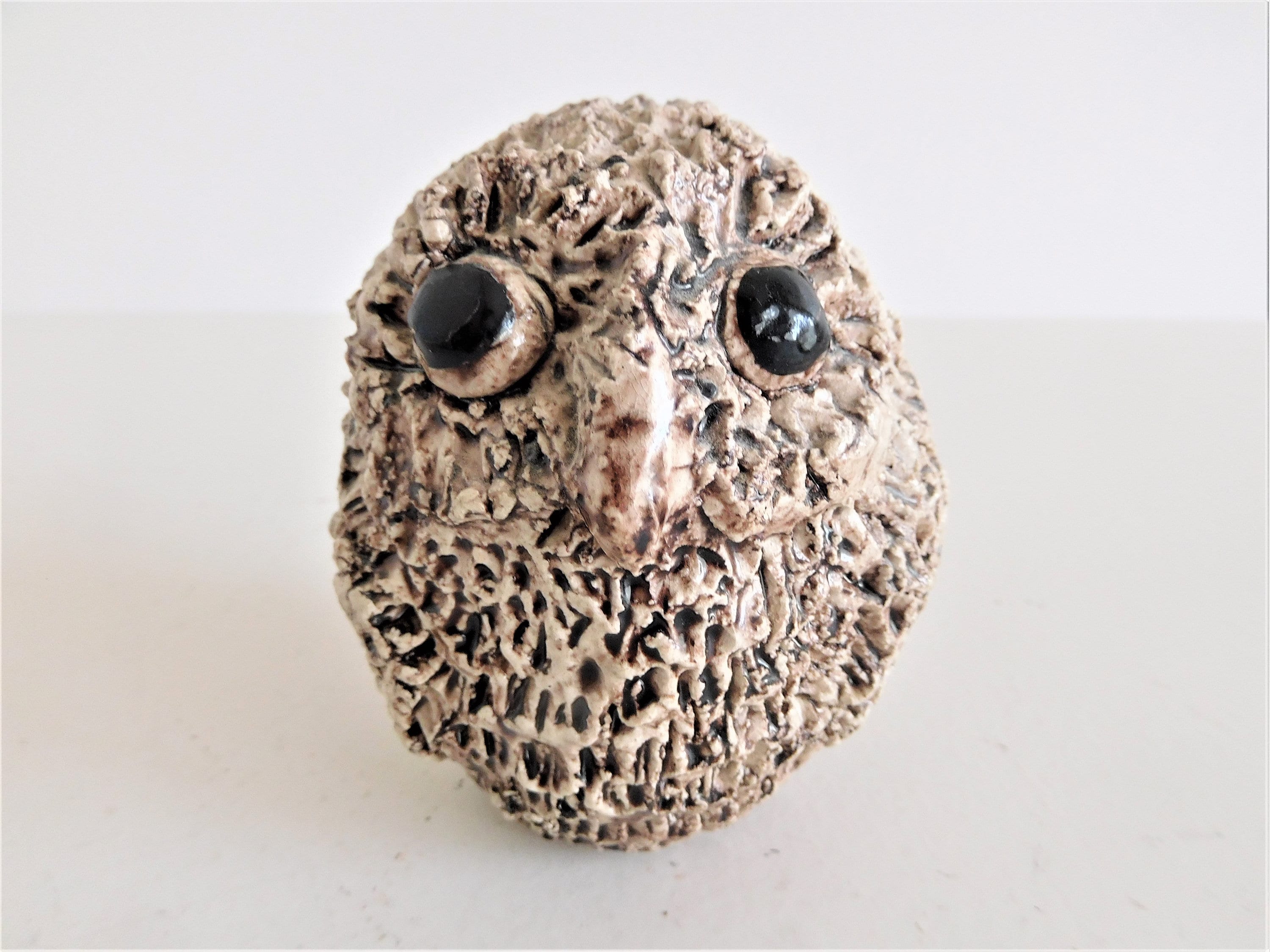Lovely Signed and handmade Figurine of a ceramic owl.