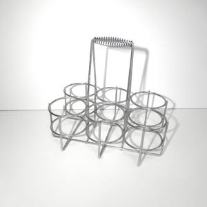 Bottle rack for 6 bottles, chrome.