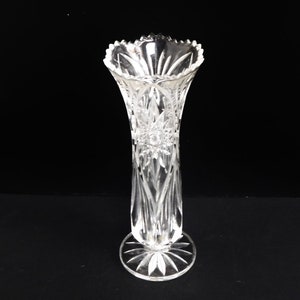 Elegant Nachtmann hand cut crystal footed glass vase,  Germany