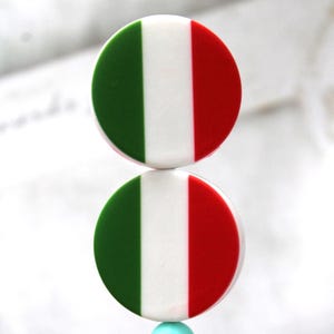 2 piece 30mm Italian Flag Focal Bead – Silicone Bead for Beaded Pens, Keychains, DIY Jewelry Making, Cultural Crafts, Italy Gift Idea. Rare.