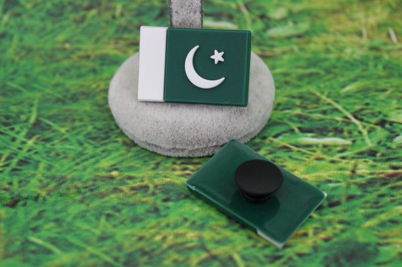 Pakistan Flag Shoe Charm: Soft PVC Clog Decoration image 2