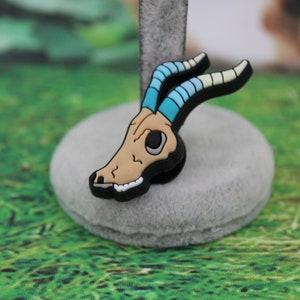 Gazelle skull shoe charm