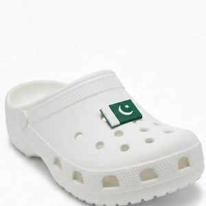 Pakistan Flag Shoe Charm: Soft PVC Clog Decoration image 1