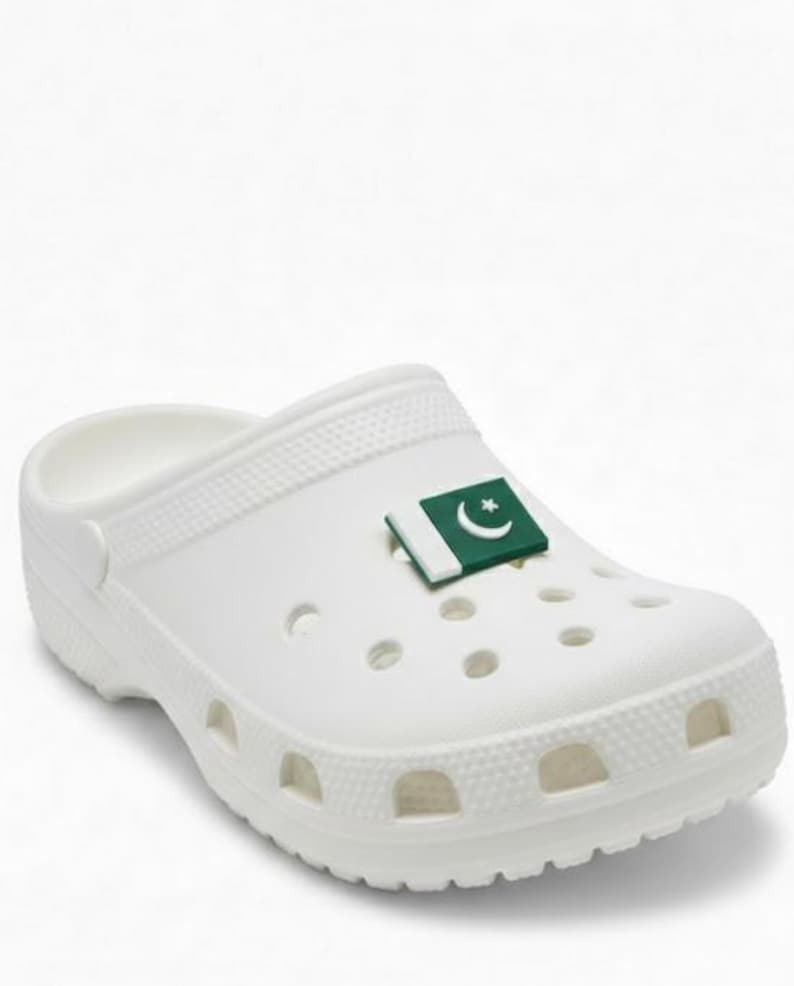 Pakistan Flag Shoe Charm: Soft PVC Clog Decoration image 1