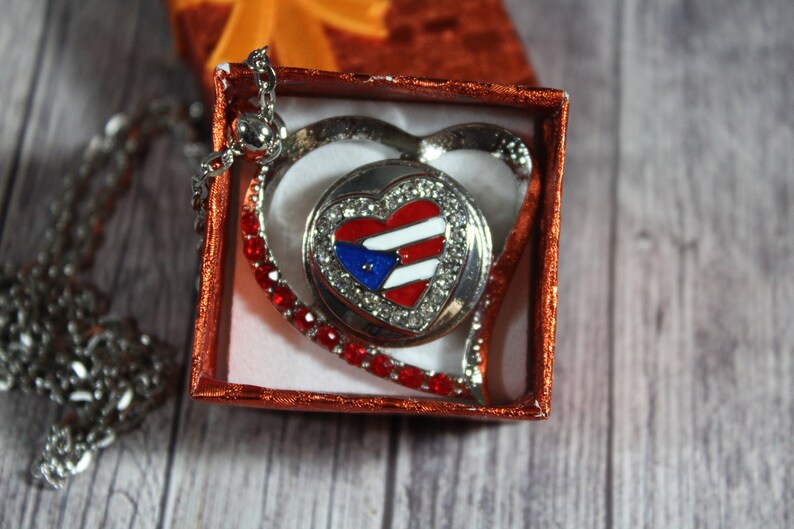 Puerto Rico flag rhinestone pendant necklace