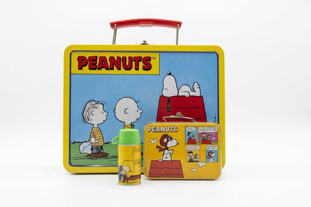 Vintage Metal Peanuts Lunch Box - Etsy