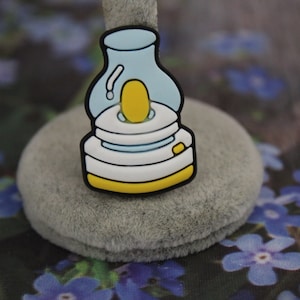 Lantern light shoe charm