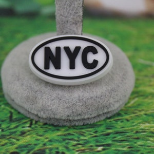 NYC shoe charm