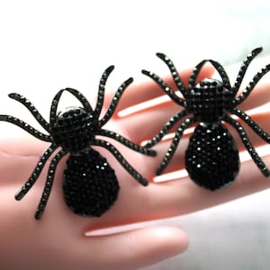 Black Beaded Spider Hair Clips, Gothic Hair Accessories, Halloween Creepy Cute Bug Barrettes, Medium Statement Costume Hair Jewelry 2 pieces