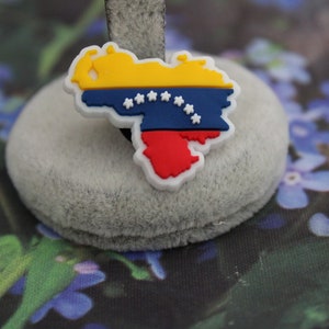 Venezuela flag outline shoe charm