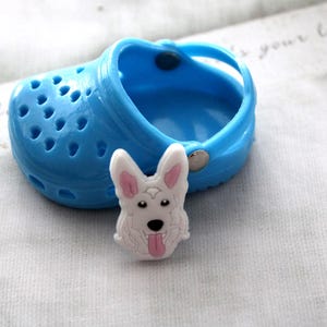 White German Shepherd Clog Shoe Charm – Soft PVC, BPA-Free, Updated Design – Fits Crocs & Bracelets – Fast Shipping. Updated design