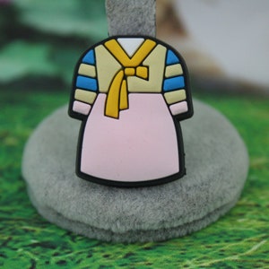 Hanbok dress shoe charm