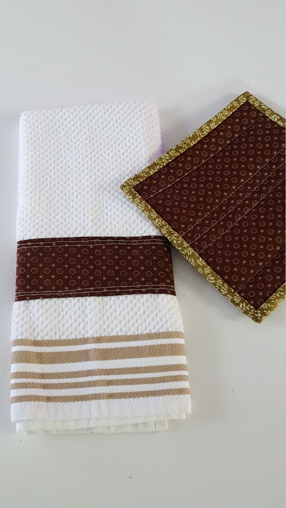 brown and green towels