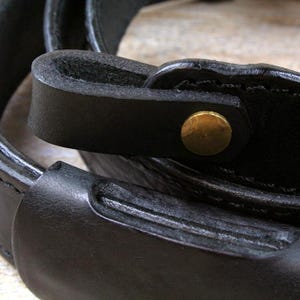 Leather Banjo Strap (loop style), hand-crafted, thick vegetable tanned leather, 3 attachment options, black, brown, tan, Pinegrove BLS52 image 9
