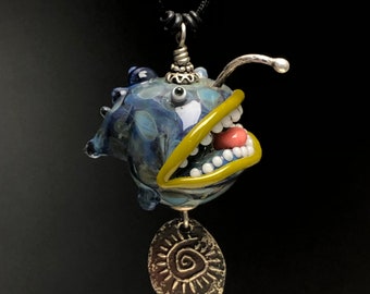 Diving deep into art jewelry, Deep Sea Angler Jewelry