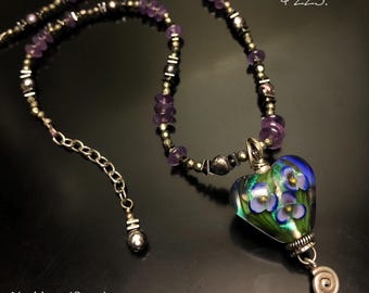 Purple flower necklace