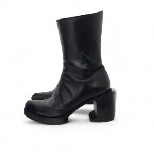 SÖDERBERG Black leather chunky heel boots with side zipper 39