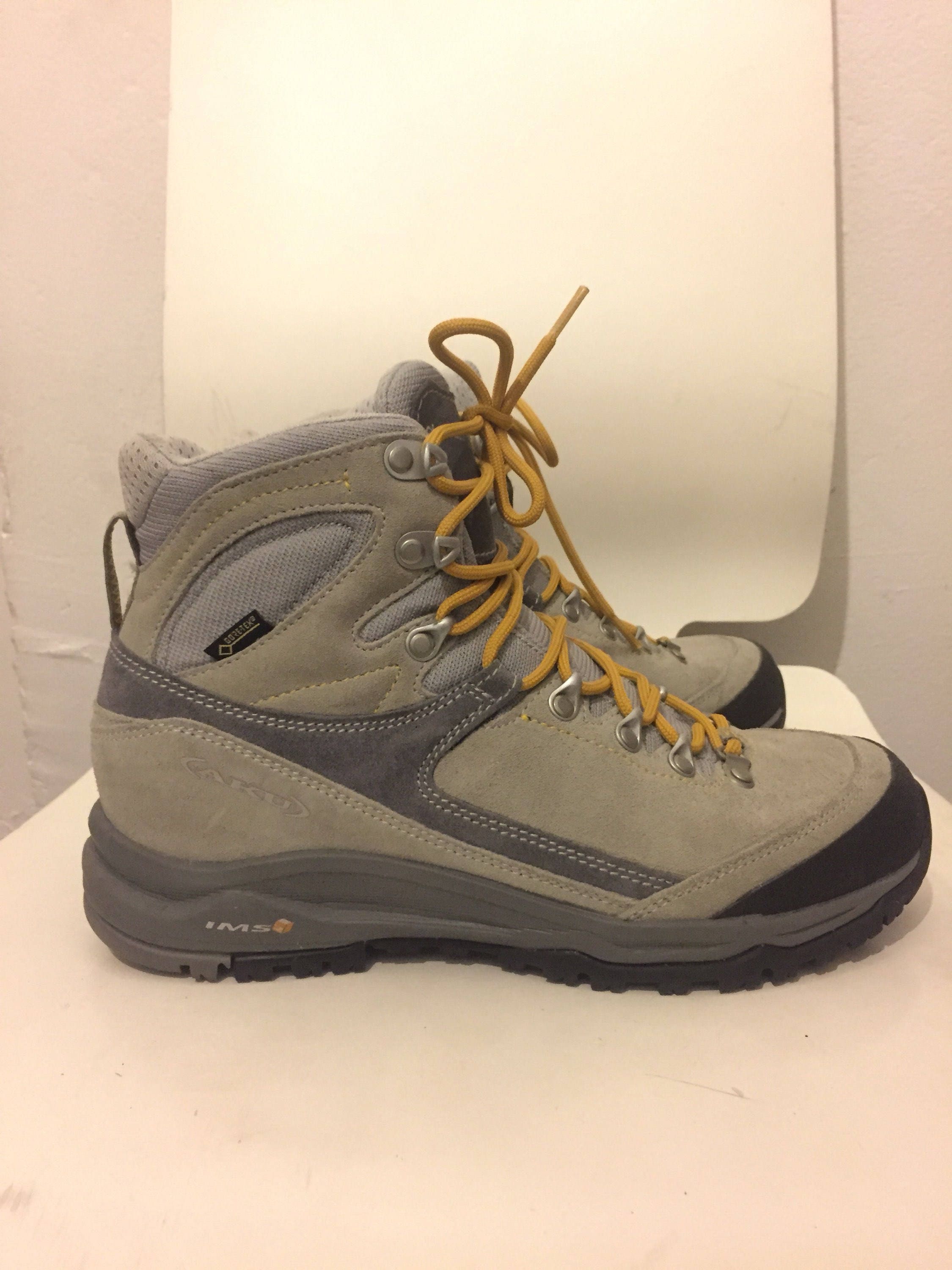 gerrard men's waterproof vibram walking boots