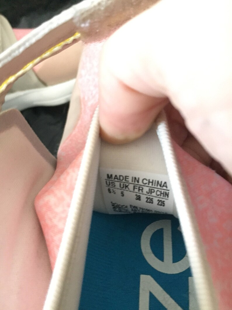 38 Adidas Futuristische Auf Rosa Vtg Turnschuhe Rutschen Eu 38 Adidas Futuristische Auf Rosa Vtg Turnschuhe Rutschen Eu