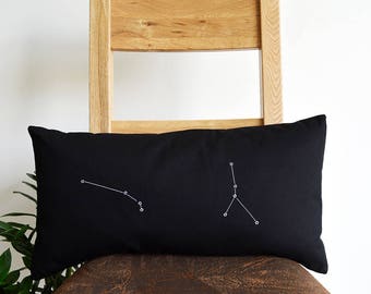 Personalised zodiac sign cushion - Star constellation pillow - Gift pillow - Custom star map constellations - Embroidered cushion