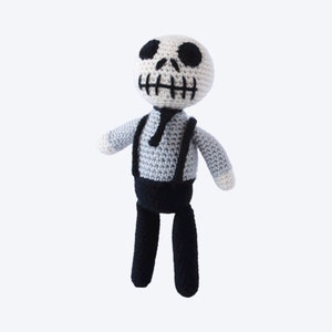 HAAKPATROON: Carlo het skelet gehaakt monster, amigurumi patroon, gehaakt speelgoed, handgemaakt, amigurumi, halloween, digitale download afbeelding 2