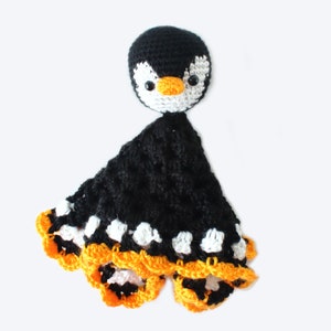 CROCHET PATTERN: Penguin Lovey Security Blanket soothing image 3