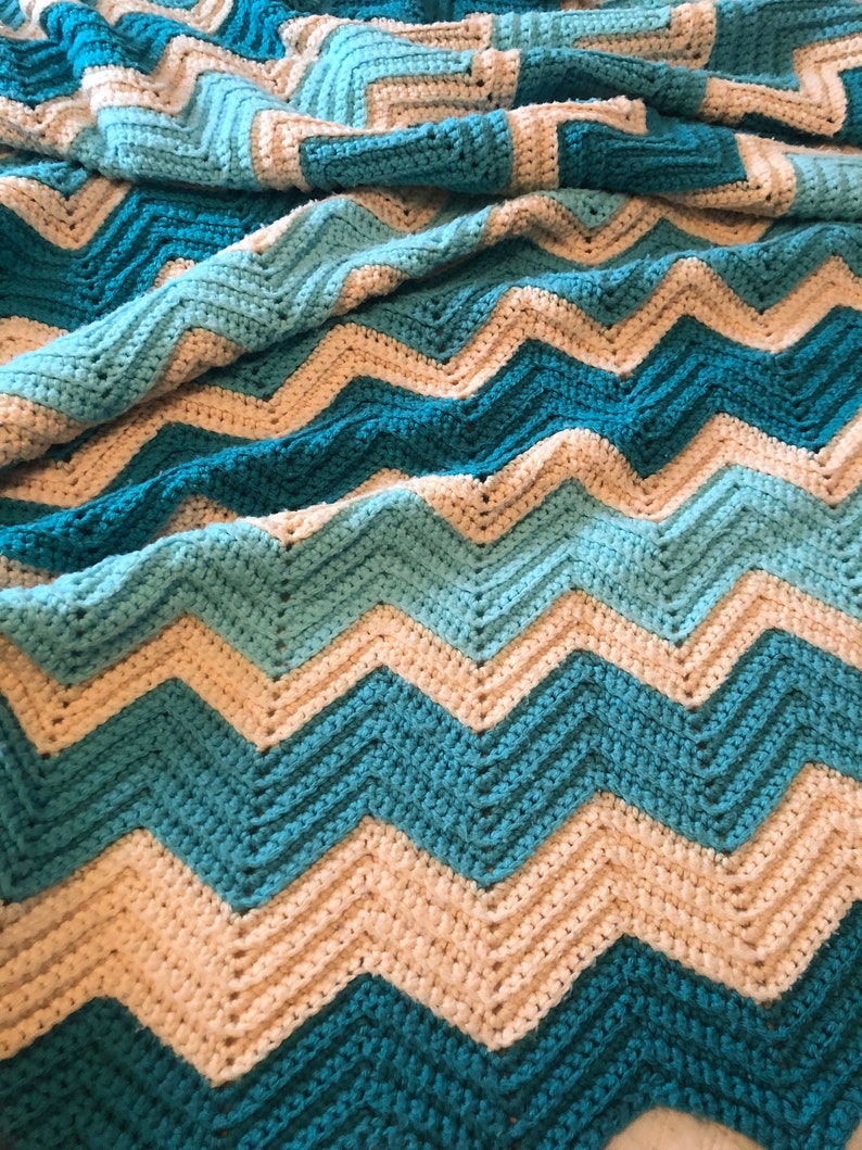 Vintage Afghan Throw Zigzag Chevron Pattern Etsy