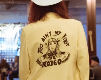 Ensemble de tenue de cow-girl rodéo jaune vintage des années 70, jupe blazer western, moyenne grande