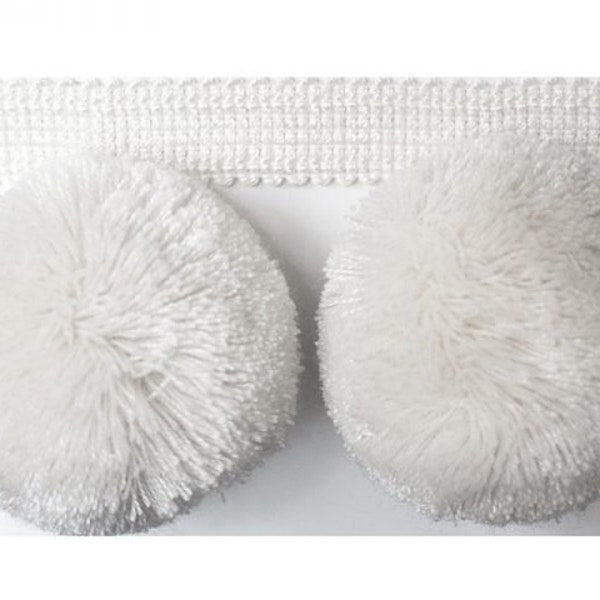 Fluffy Pom-Pom Trim : White