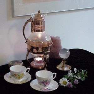 30 Minute Psychic Tea Leaf Reading by Phone