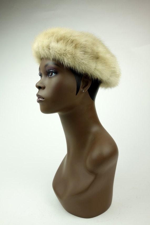 1950s 60s pale blonde mink fur hat, winter beret,