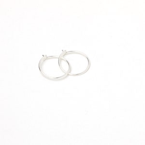 A Pair of very fine Sterling Silver Hoops Differerent Sizes Earrings 925 Silver Thin hoops Golden Or Rosegolden Hoops 15mm Small