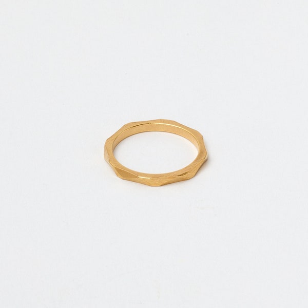 Facettierter goldener Ring geschliffen Ring Edgy Ring Geschliffener Ring Facettiert  Stapelbarer Ring Stapelring