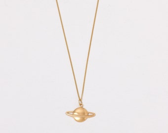 Unique The Universe Pretty Gold Plated Necklace Planet Saturn Circle Golden Necklace Disc