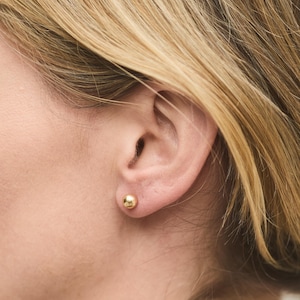 Ein Paar Mini Kugel Ohrstecker Kugelstecker Ohrschmuck Ohrringe Kugelohrringe Silberperle 925er Silber Vergoldet Dot Punkt  Pünktchenstecker
