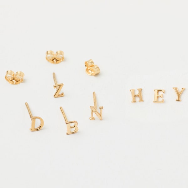 Single Tiny Initial Stud Disc Earstuds Golden Letter