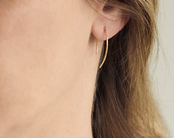 Superbes boucles d'oreilles très délicates Boucles d'oreilles en fil de barre d'argent 925 à tirer à travers les boucles d'oreilles créoles Boucles d'oreilles en barre d'argent
