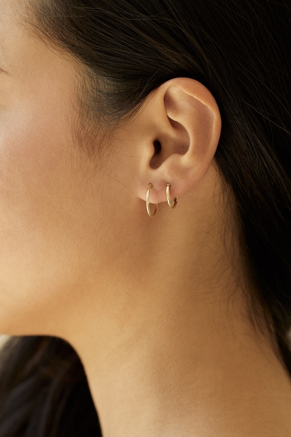 【HYERES LOR】Petit lor Silver Subni two tone hoop earring 2646029.jpg?sw=2000&sh=2000&sm=fit