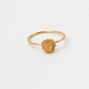 Golden Leo Ring Lion Sterling Silver Ring Stackable Gold Plated Sovereign Ring Statement Signet Stackable Ring