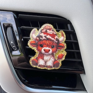 Highland Cow Car Vent Clip Diffuser – Camo Beanie Glitter Air Freshener | Cute Farm Vibes Essential Oil Clip