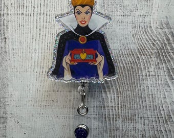 Portatarjetas retráctil con diseño de villano / Portatarjetas de identificación con purpurina / Regalo para estudiantes de enfermería, profesores y enfermeras
