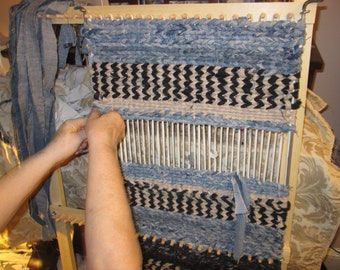 Handmade Adjustable Floor Rag Rug Twining Loom includes video assembly instructions