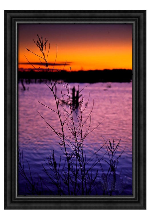 夕焼けの写真、紫とオレンジの夕焼けの写真、ミシガン州アッパー半島の