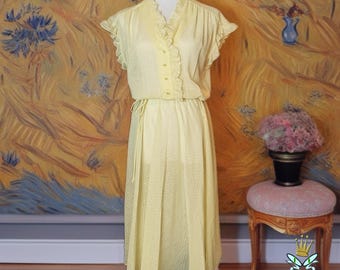 Vestido blusón transparente amarillo con lunares suizos de los años 70, talla grande