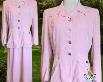 1940s Blush Pink Crepe Skirt Suit, Medium-Large