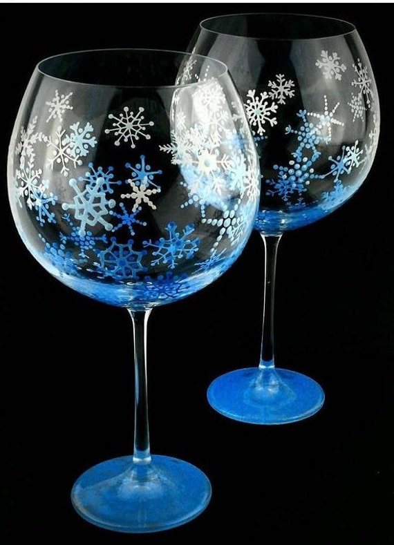 Snowflake Hand Painted Wine Glasses Winter Decor Christmas Etsy